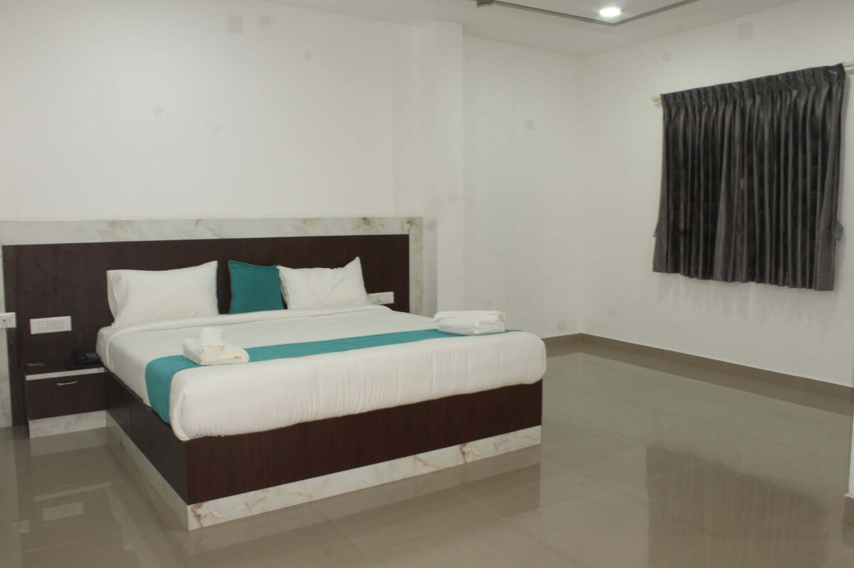Room image 1